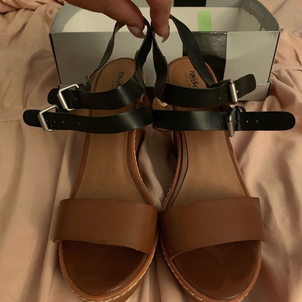 Strappy Wedges
